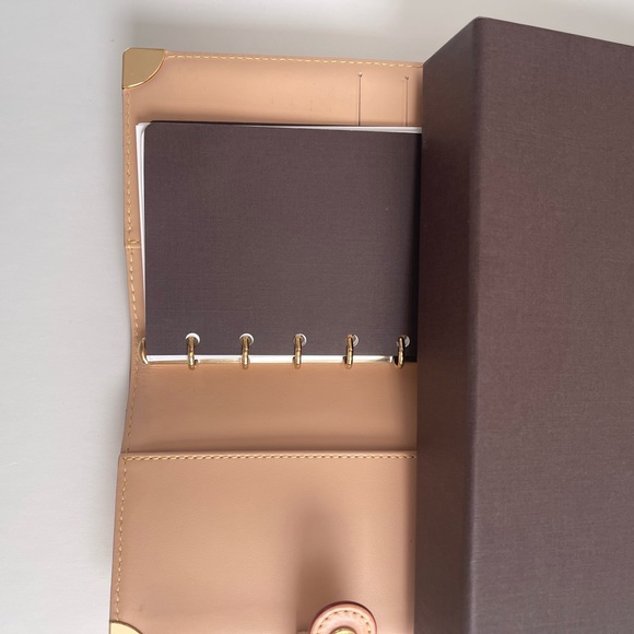 *Authentic* Louis Vuitton Agenda/Planner A6 MultiColor White - Picture 5 of 8